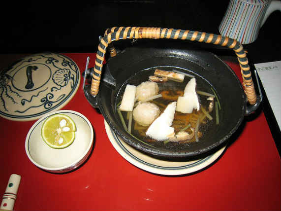 суп с мацутакэ